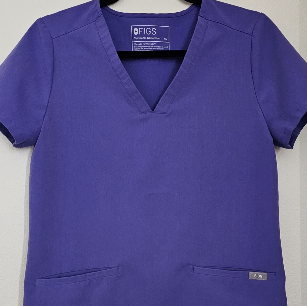 Figs scrub set